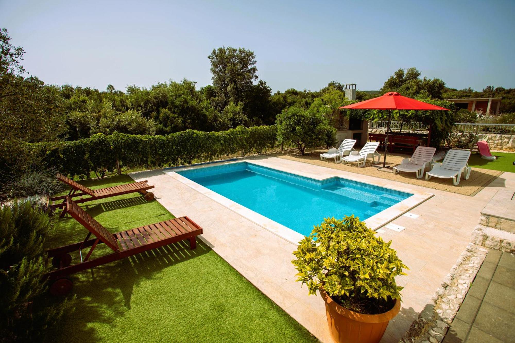 Holiday House Nena With Pool Vinisce Ngoại thất bức ảnh