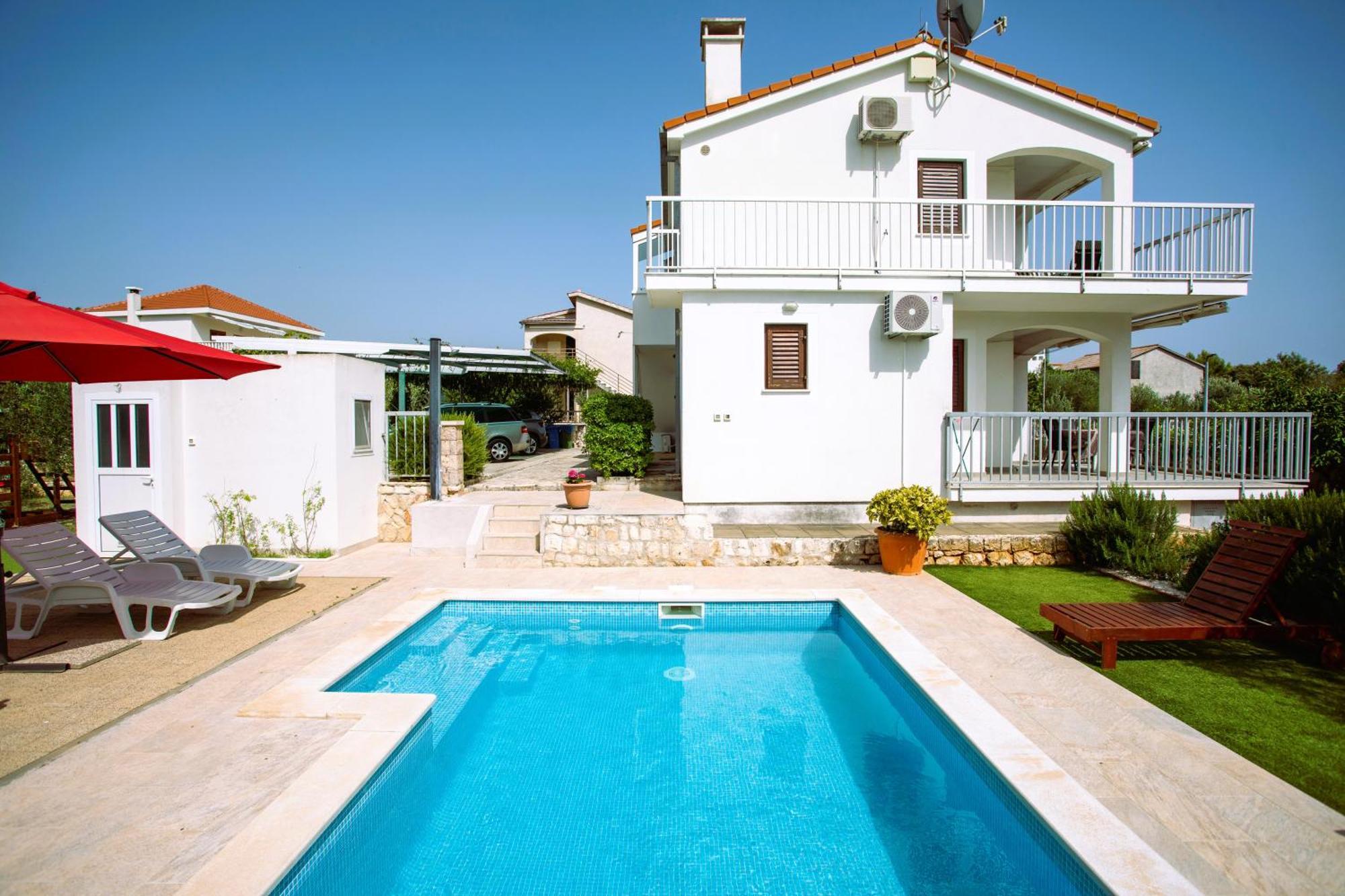 Holiday House Nena With Pool Vinisce Ngoại thất bức ảnh